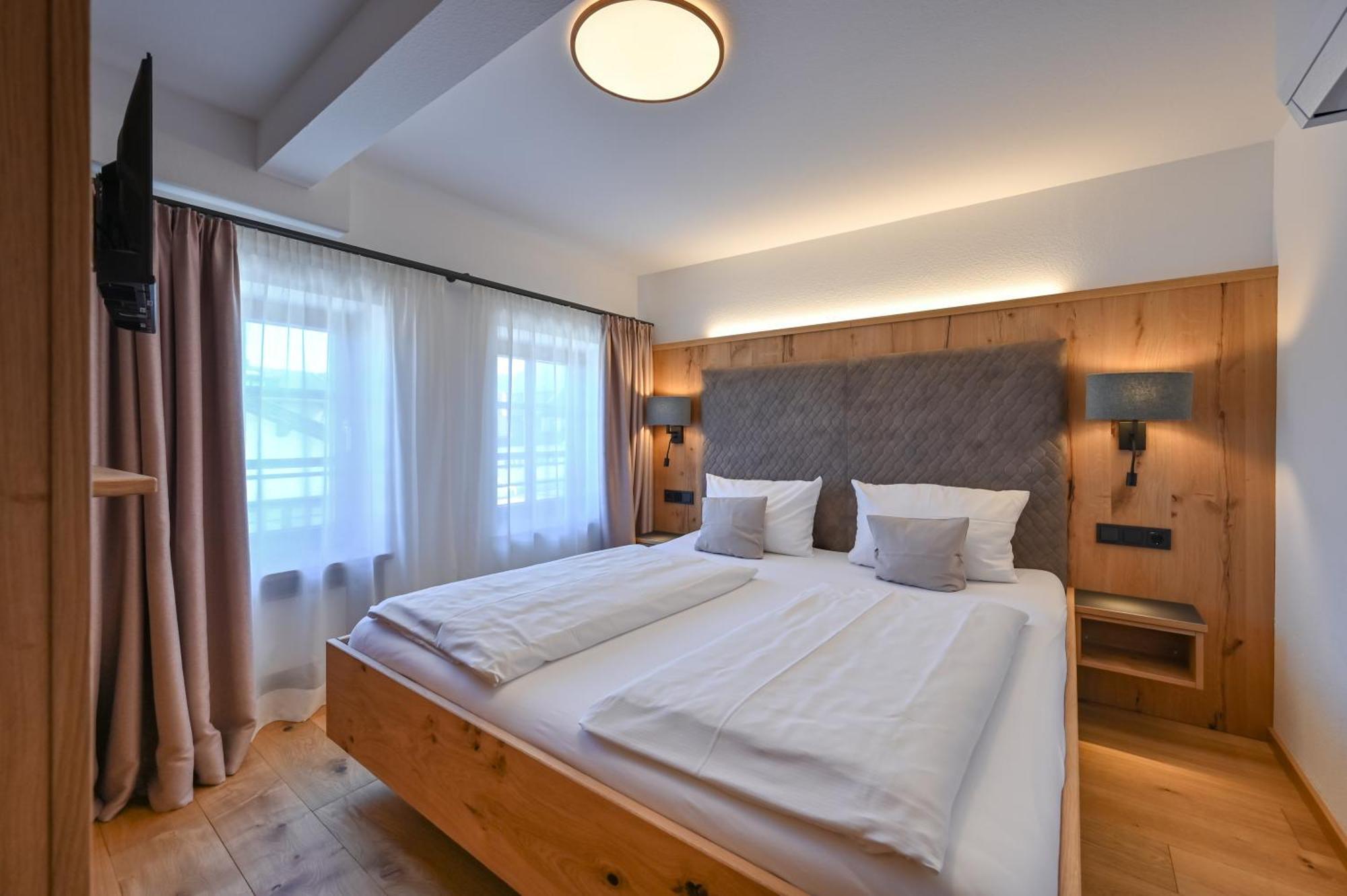 שוונגאו Hotel Weinbauer מראה חיצוני תמונה