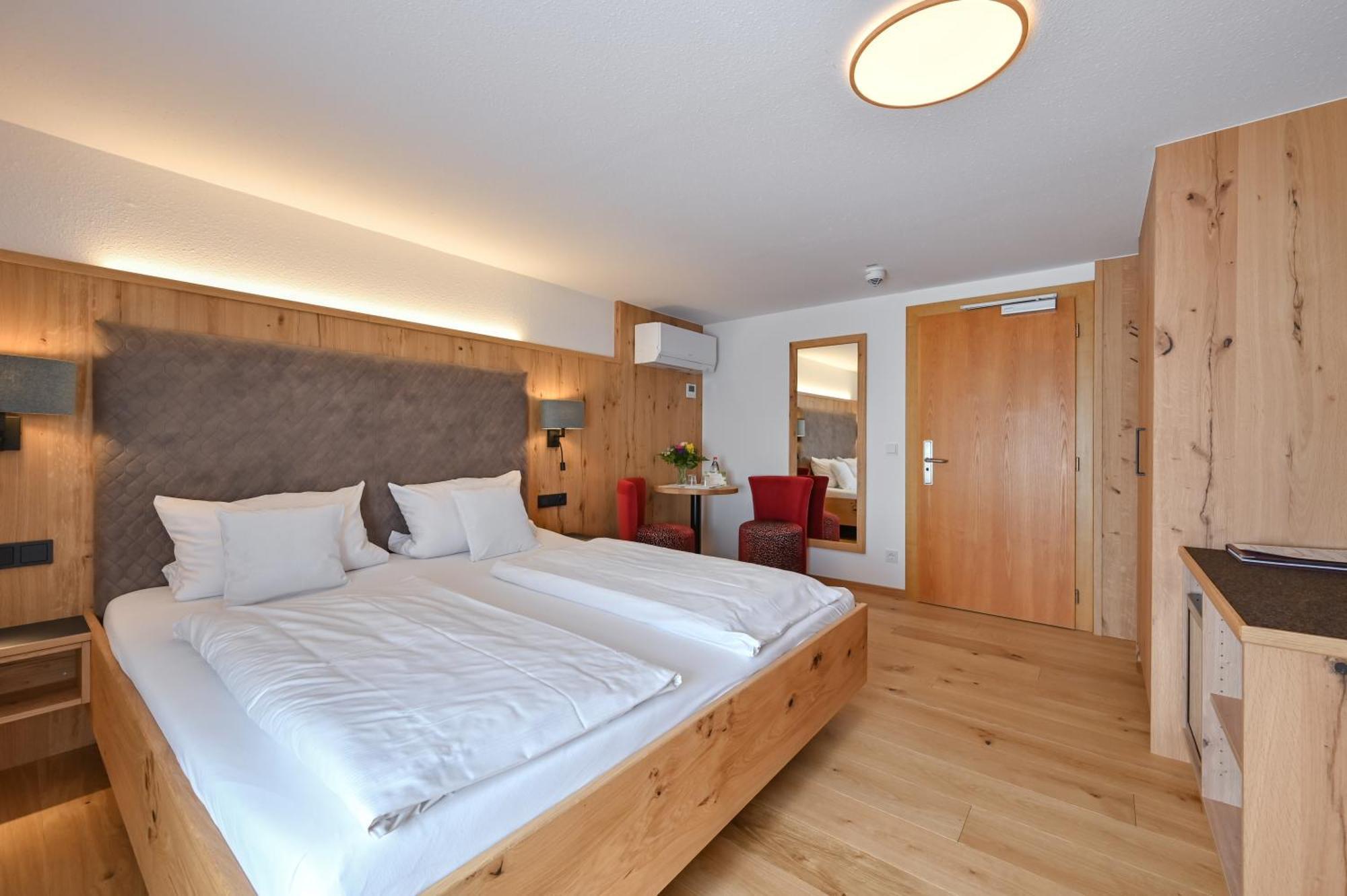 שוונגאו Hotel Weinbauer מראה חיצוני תמונה