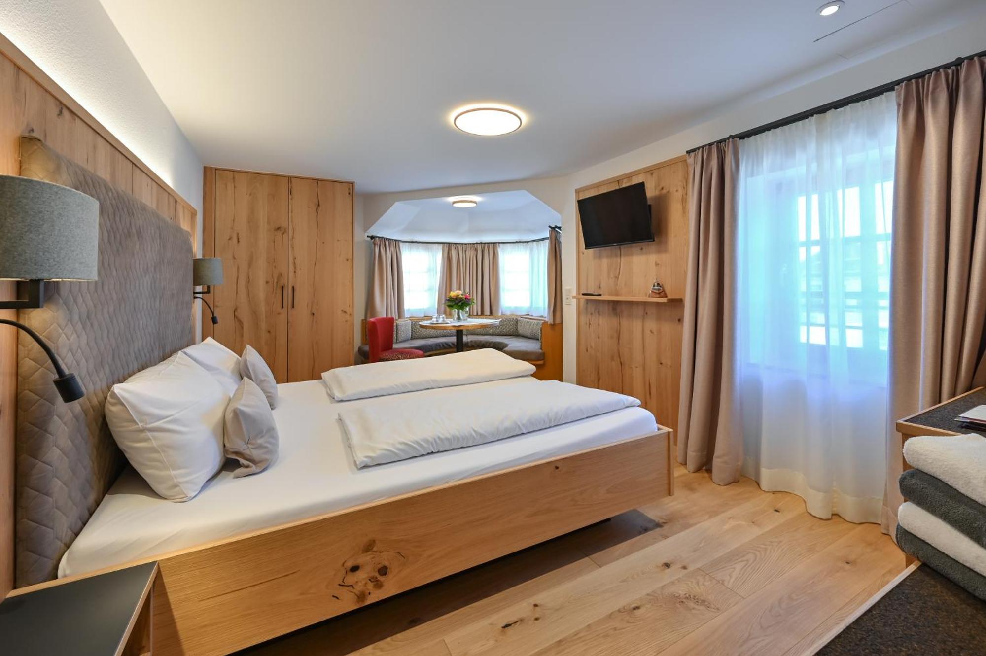 שוונגאו Hotel Weinbauer מראה חיצוני תמונה